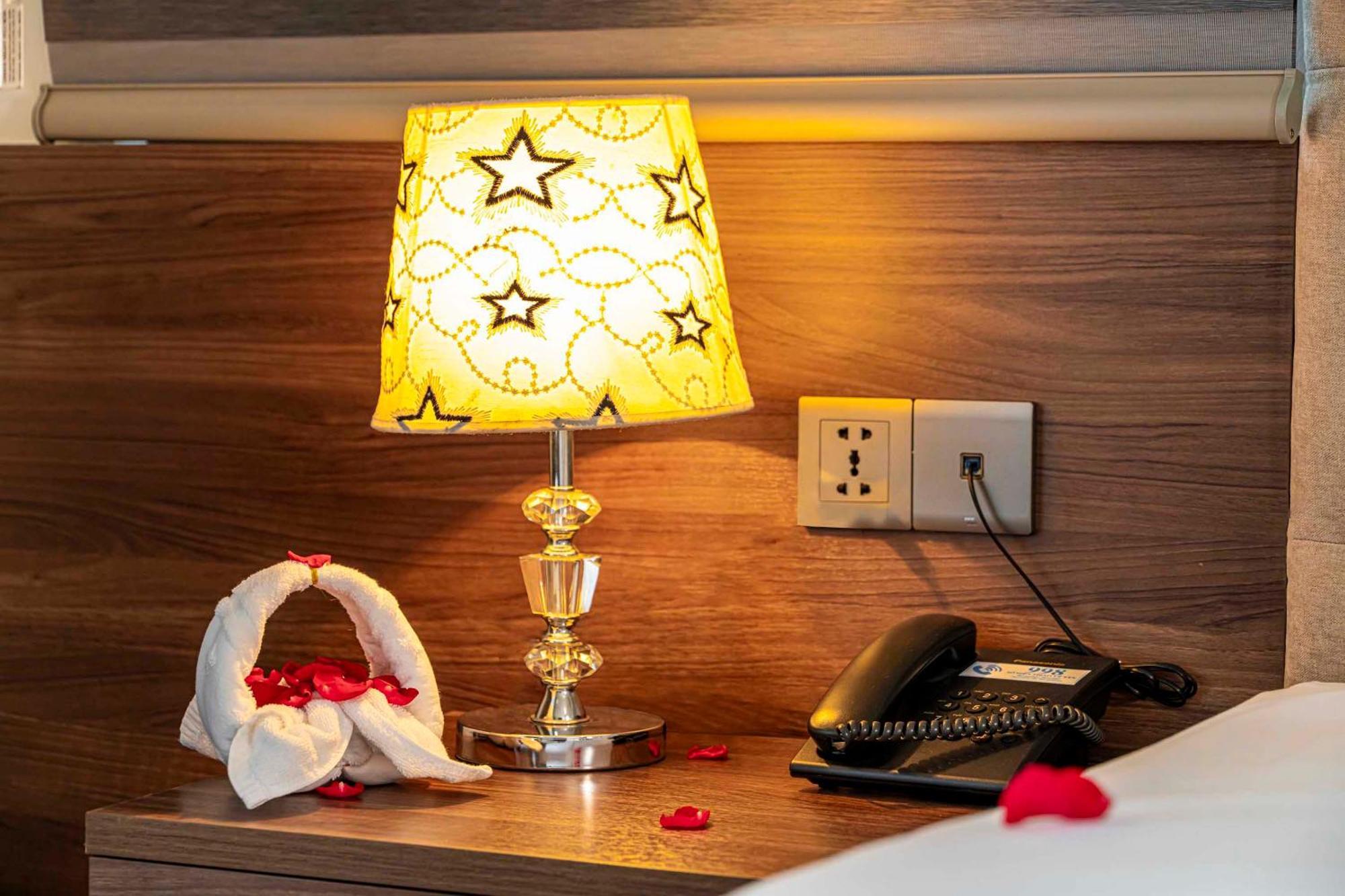 Hoang Son Peace Hotel Ninh Binh Buitenkant foto