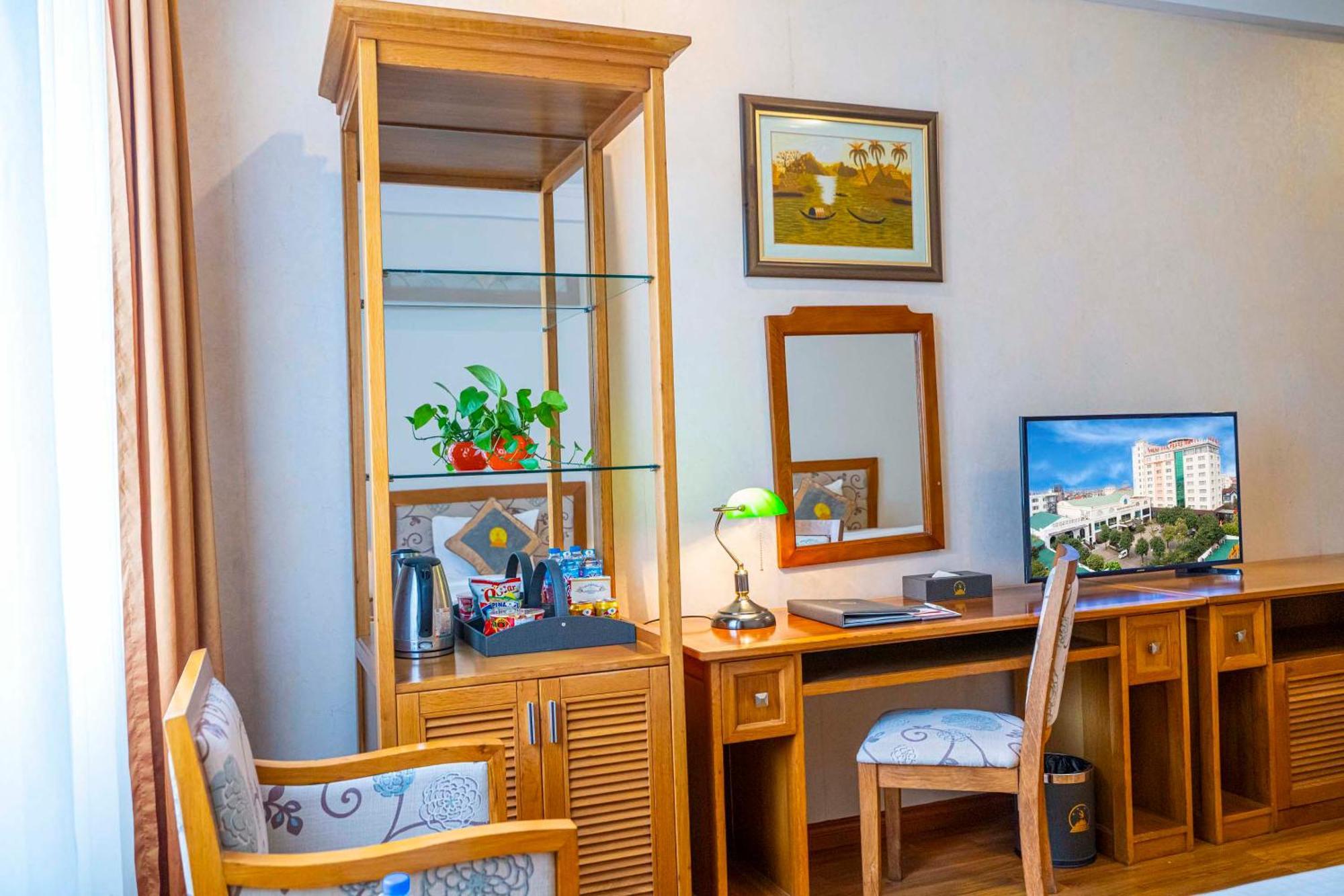 Hoang Son Peace Hotel Ninh Binh Buitenkant foto
